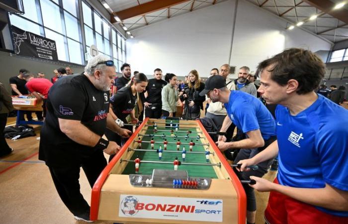 VIDEO. “È uno sport in cui servono molto rigore e lucidità”, testimoniano i giocatori che hanno preso parte alla Coppa di Francia di calcio balilla vicino a Tolosa.