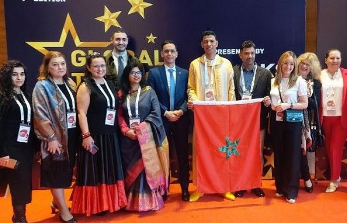 Un insegnante marocchino si è distinto ai Global Teacher Awards