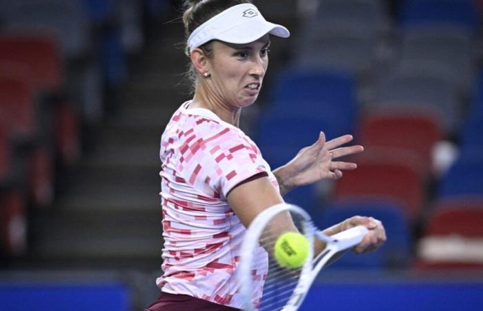 Elise Mertens salva due match point prima della qualificazione al 2° turno