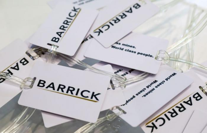 Esclusivo – Fonti affermano che il Mali ha iniziato a spedire scorte d’oro per via aerea dal sito di Barrick sabato.