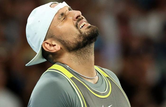 Australian Open 2025 | Nick Kyrgios perde nella partita del turno di apertura contro Jacob Fearnley, highlights, video; conferenza stampa, ammissione alla pensione