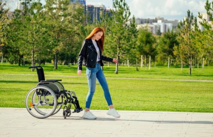 La stimolazione cerebrale profonda aiuta le persone con paraplegia a camminare di nuovo