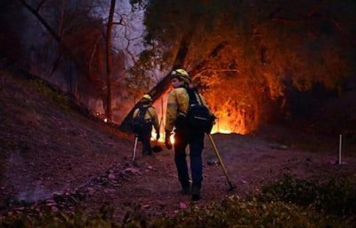 almeno 24 morti, minacciano venti violenti