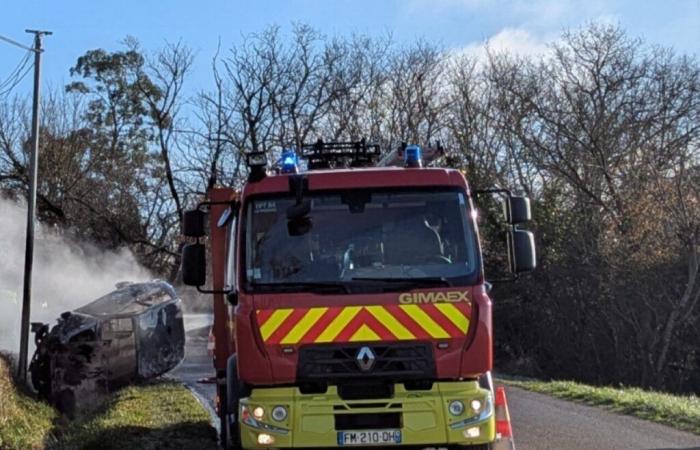 Bloccato nella sua auto in fiamme, un uomo di 45 anni salvato dai vigili del fuoco a Lot-et-Garonne