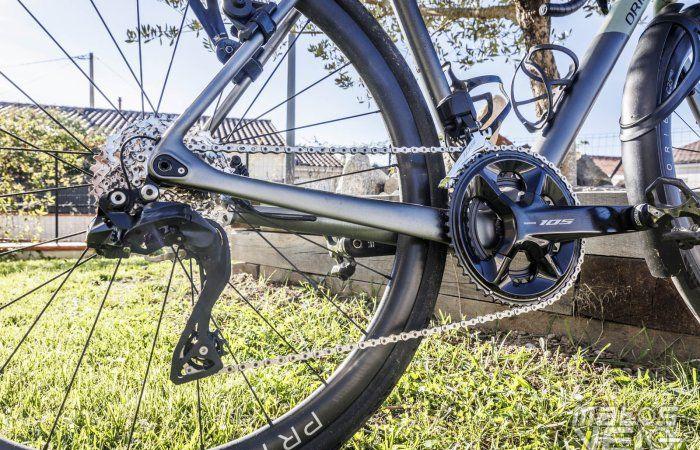 Test del gruppo Shimano 105 Di2 12V R7150, questo a torto poco amato