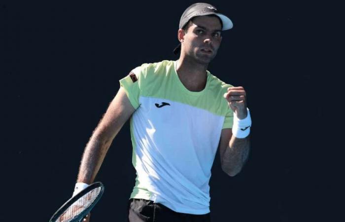 Díaz Acosta ha superato il suo debutto e avanza agli Australian Open