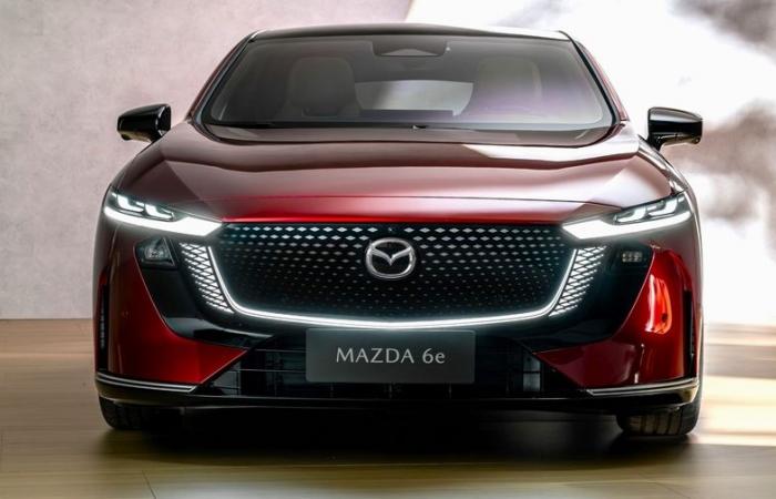 Perché il nuovo top di gamma elettrico di Mazda è superato