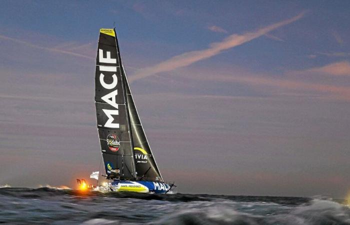 Charlie Dalin vince la 10a edizione del Vendée Globe e infrange il record in 64 giorni 19h22’49”!