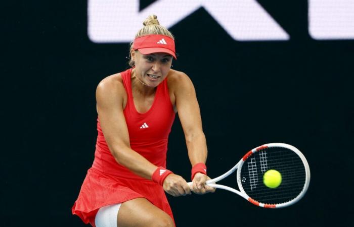 La stella del tennis ucraina riflette sull’ombra della guerra agli Australian Open.