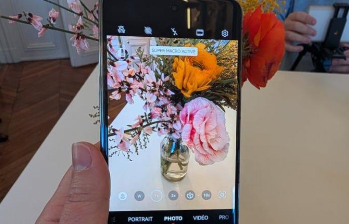 Né Galaxy Z Fold, né Google Pixel Fold, ho utilizzato il miglior smartphone pieghevole per la fotografia: è appena uscito ed è l’Huawei Mate X6