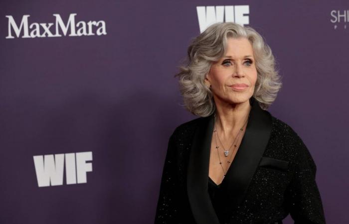 Per sfoggiare una silhouette scolpita a 87 anni, Jane Fonda svela il suo segreto accessibile a tutti