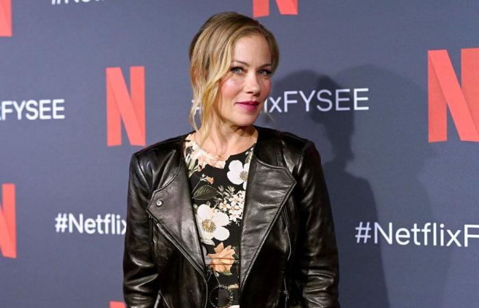 Christina Applegate critica gli scettici di Hollywood che definiscono “buoni” gli incendi di Los Angeles