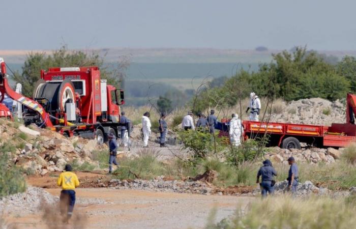 salvati una ventina di minatori, estratti 15 corpi