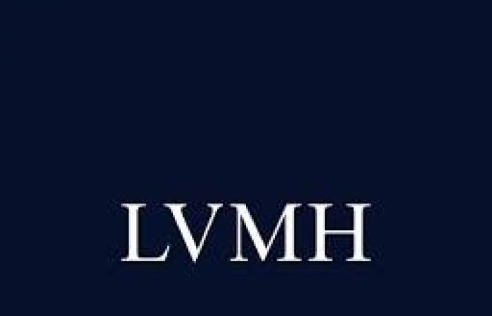 LVMH afferma che è “impossibile” controllare il punto vendita finale dopo l’annuncio delle consegne di champagne in Russia