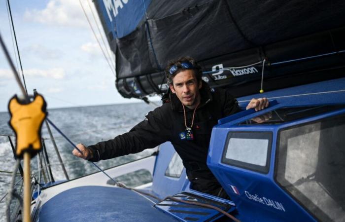 Charlie Dalin intasca il suo primo Vendée Globe, infrangendo il record precedente