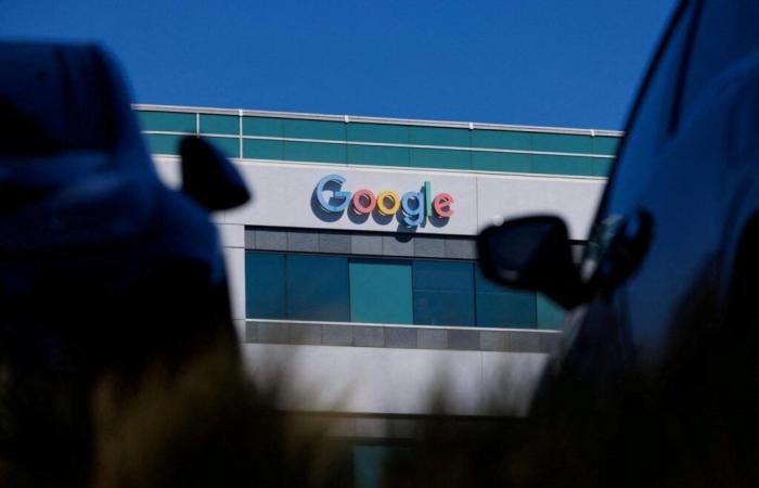 Google e la stampa quotidiana francese rinnovano l’accordo sui diritti connessi