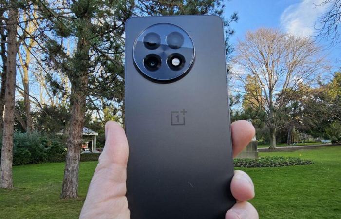 OnePlus 13R – Prezzo, caratteristiche tecniche, tutto quello che c’è da sapere