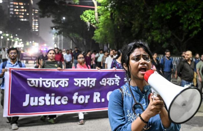 In India, arresto di 49 uomini sospettati di aver violentato un’adolescente