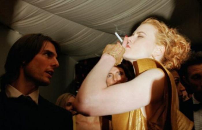 Perché la foto virale di Nicole Kidman che fuma una sigaretta con Tom Cruise viene condivisa ad alta velocità su TikTok?