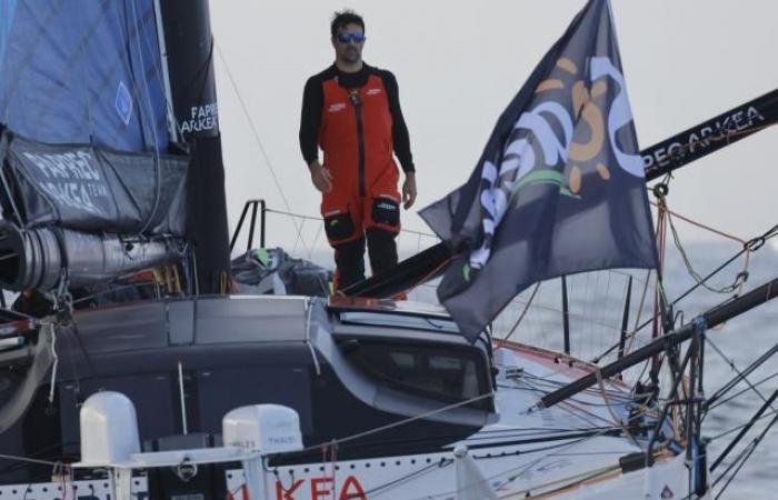 Yoann Richomme, secondo nel Vendée Globe, è arrivato a Les Sables-d’Olonne