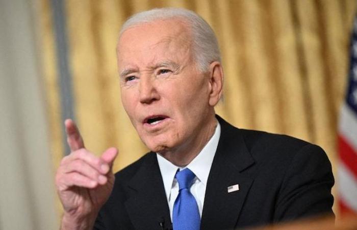 “Si sta verificando un’oligarchia”, dice Biden prima del ritorno di Trump