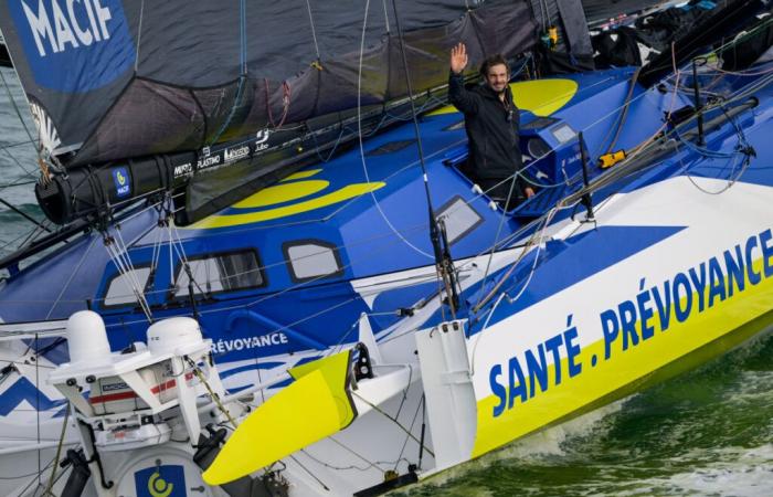 Les Sables-d’Olonne Vendée Globe 2024. FLASH Scopri l’ARRIVO ETA di Sébastien Simon