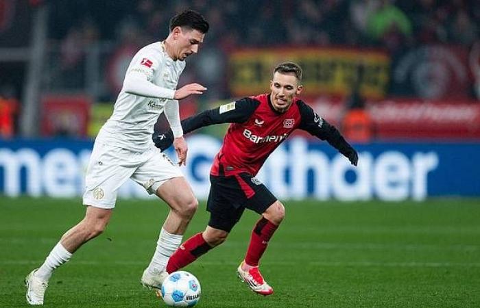 Grimaldo assicura la vittoria di misura del Leverkusen contro il Magonza