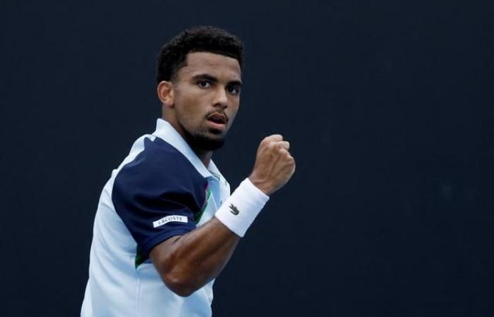 Arthur Fils troppo forte per Quentin Halys nel secondo turno degli Australian Open