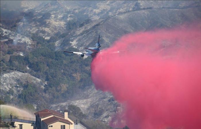 cos’è questa polvere rosa lanciata su interi quartieri dagli aerei?