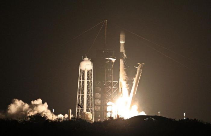 Il razzo Falcon 9 decolla con successo dalla Florida