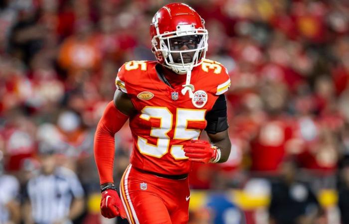 Andy Reid fornisce un aggiornamento positivo sullo stato dei Chiefs DB Jaylen Watson contro i texani