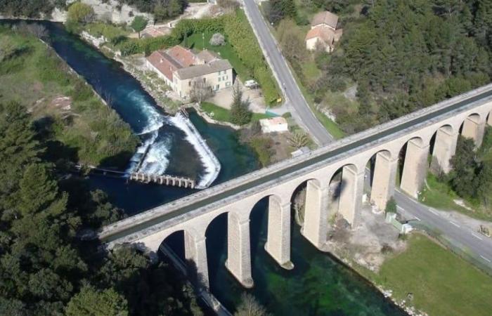 Un ragazzo di 18 anni trovato morto ai piedi del ponte dell’acquedotto di Galas a Fontaine-de-Vaucluse