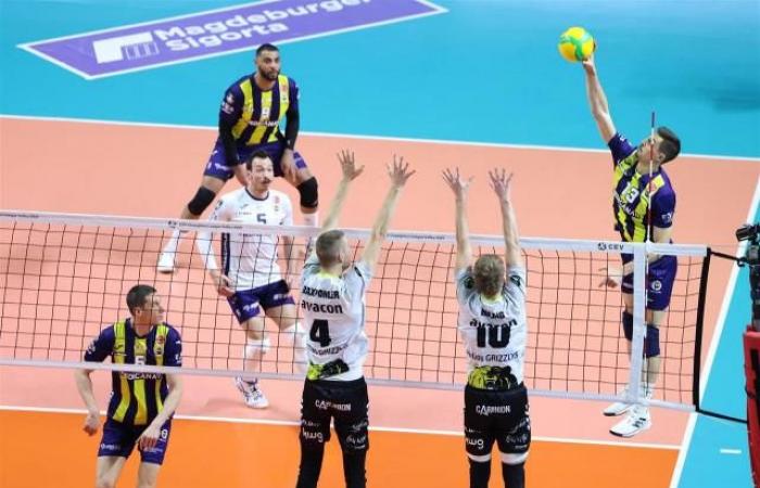 Earvin Ngapeth battuto per la prima volta in Champions League con il Fenerbahçe