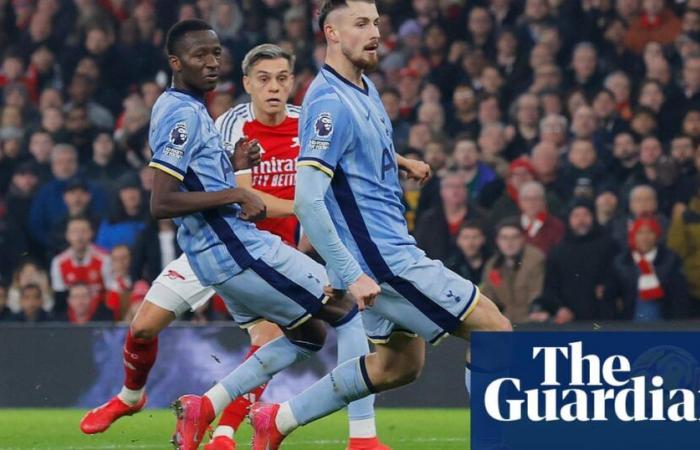 L’Arsenal riaccende la corsa al titolo dopo che Trossard ha completato la lotta contro gli Spurs