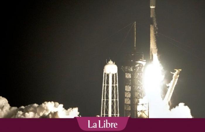 Un razzo con due sonde lunari è decollato con successo dalla Florida