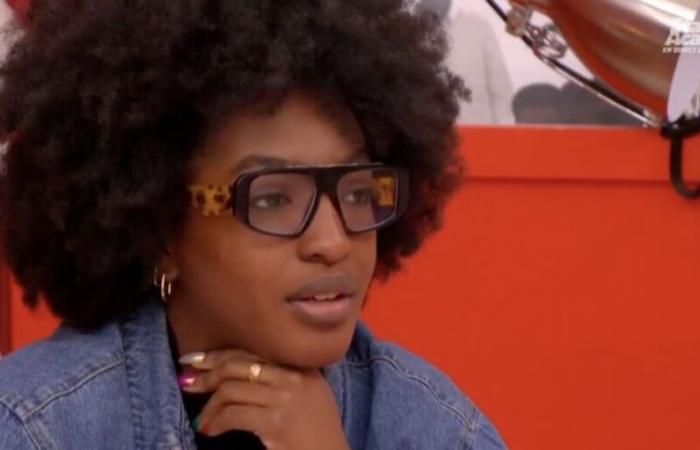 Ebony (Star Academy) è scioccata nell’incontrare un famoso candidato dei Cinquanta mentre lascia il castello