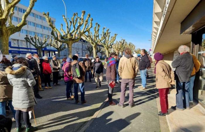 Due oppositori dei mega-bacini processati per aver danneggiato un bacino idrico in Vandea