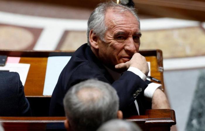 François Bayrou conferma il mantenimento del progetto fiscale sui redditi alti