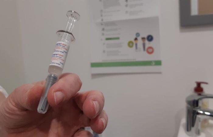 il sindacato MG Francia chiede l’autorizzazione per i medici di base alla conservazione dei vaccini