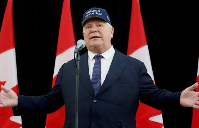 Il berretto di Doug Ford scatena reazioni