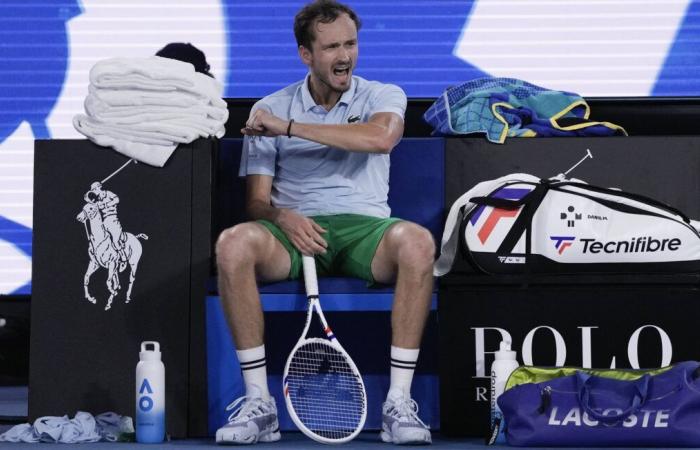 Daniil Medvedev eliminato al 2° turno dal qualificato Tien, che affronterà quindi Moutet