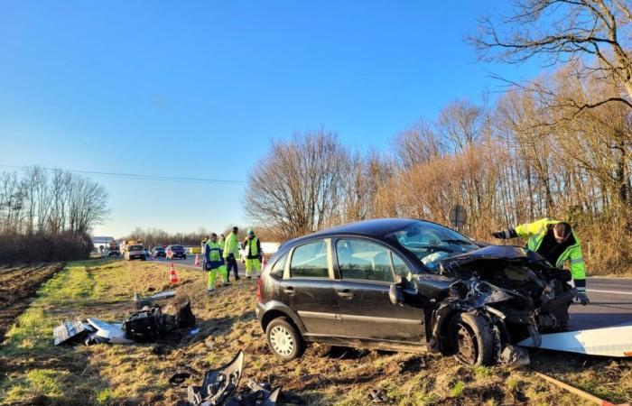 l’auto finisce sul radar