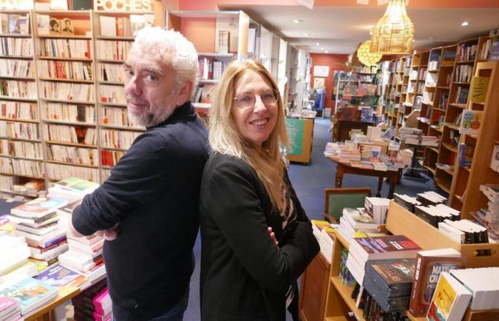 la libreria Des Livres et nous, a Périgueux, si muove