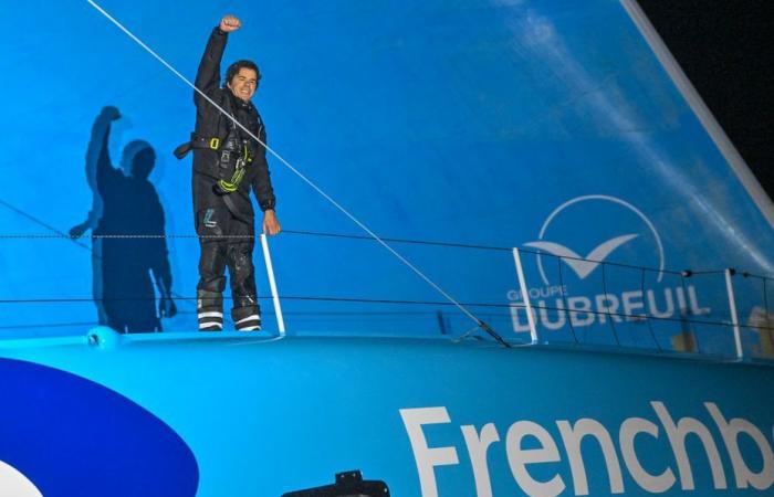 VIDEO IN DIRETTA. Vivi l’ascesa del canale di Sébastien Simon, 3° nel Vendée Globe dietro Dalin e Richomme