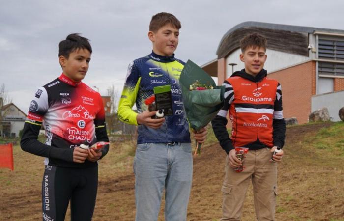 Hugo ANTUNES sul podio del campionato regionale di cross ad Auxerre