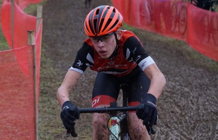 Hugo ANTUNES sul podio del campionato regionale di cross ad Auxerre