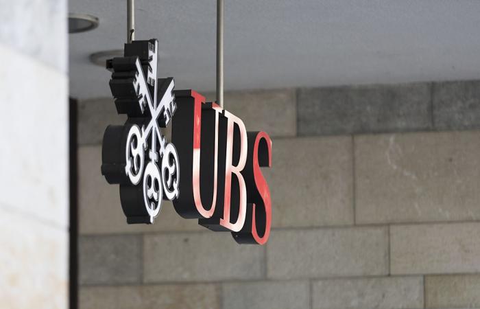 UBS lascia il segno nella sede del defunto Credit Suisse