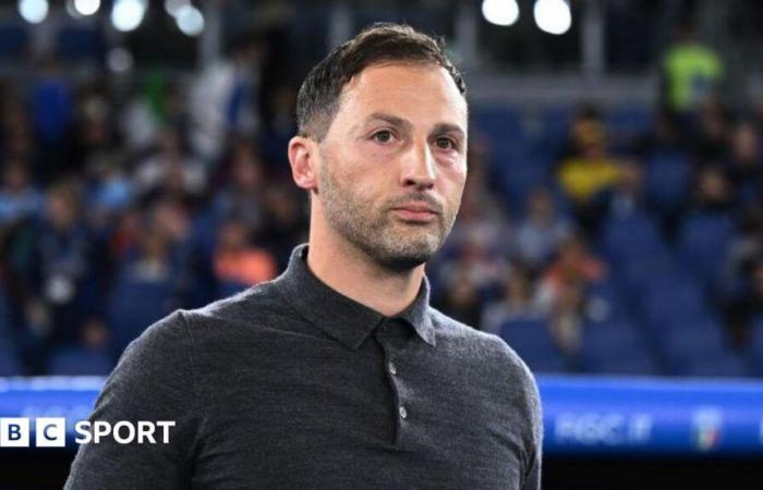 Domenico Tedesco esonerato dopo poco meno di due anni da allenatore