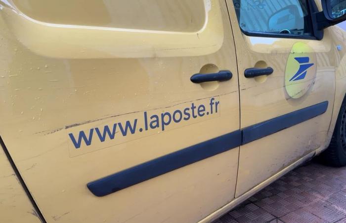 i residenti locali si lamentano della posta non consegnata da La Poste