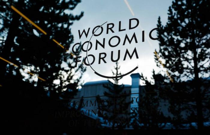 Davanti al forum di Davos, Oxfam denuncia l’emergere di una “oligarchia” degli ultra-ricchi